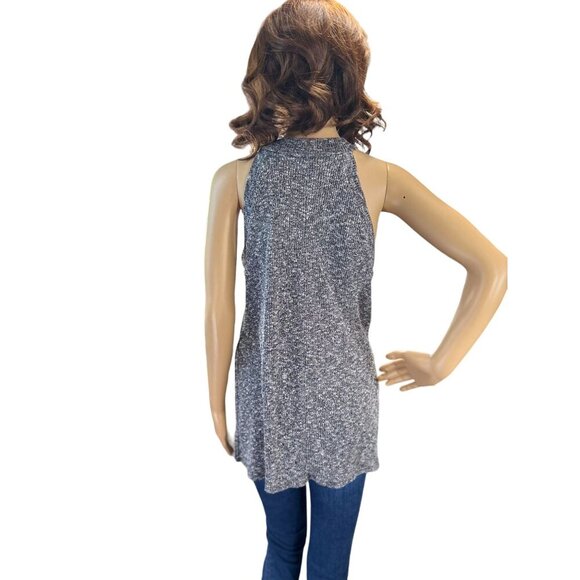 (6 for $25)r2d Marled Halter Sweater size medium - Picture 5 of 6